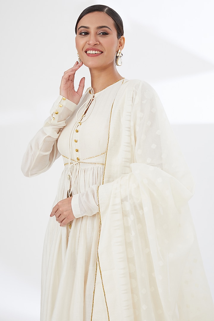 Ivory Chanderi Embellished Party Wear Anarkali Set by Ahmev at Pernia's Pop Up Shop
