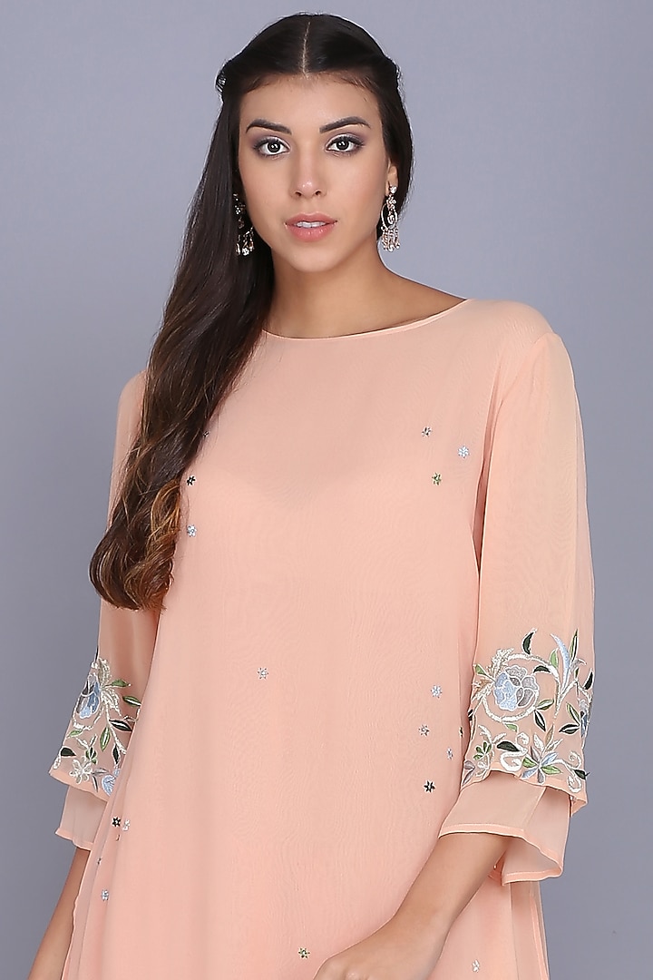 Peach Georgette Embroidered Tunic Set by anju & harleen at Pernia's Pop Up Shop