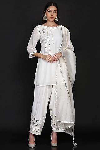 Ivory Chanderi Embroidered Tunic Set by anju & harleen