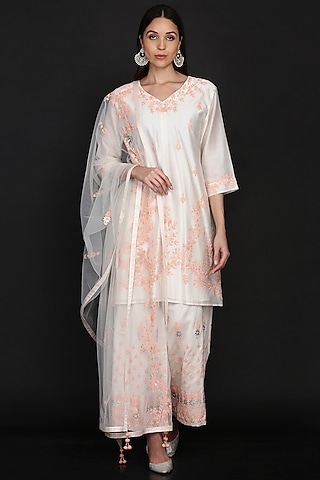 Ivory Chanderi Embroidered Tunic Set by anju & harleen