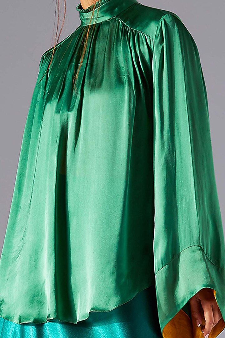 Emerald Green Mashru Silk Skirt Set by A Humming Way at Pernia's Pop Up Shop