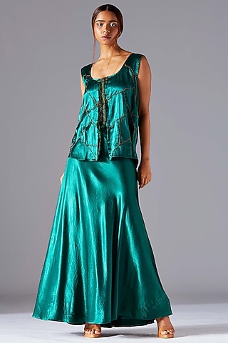 Emerald Green Skirt Set by A Humming Way