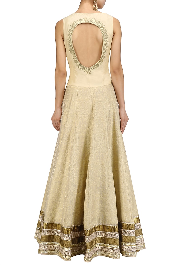 Gold embroidered flared anarkali and dupatta set available only at Pernia's Pop Up Shop.