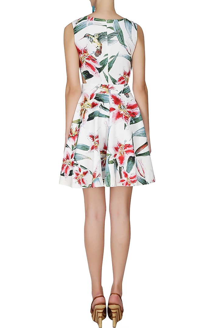 White isla bonita waist cutout dress available only at Pernia's Pop Up Shop.