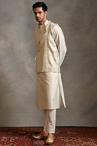 Ivory Banarasi Zari Jacket Set by ABHISHTI