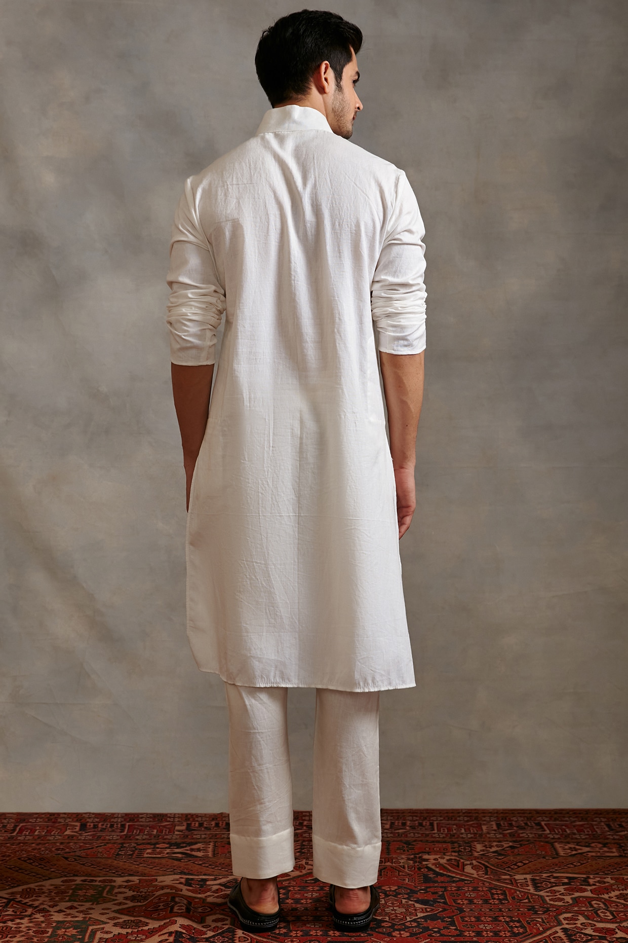 Abhishti kurtas deals