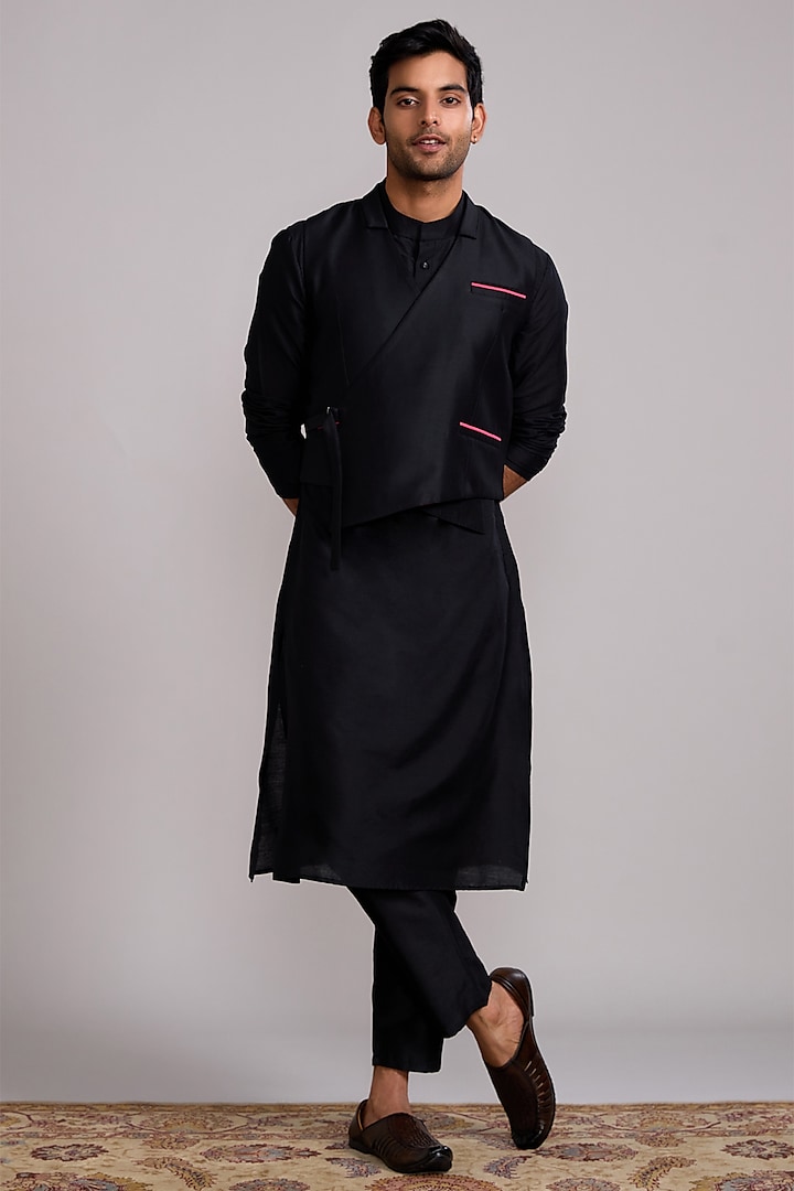 Black Cotton Viscose Banarasi Kurta Set With Jacket by ABHISHTI