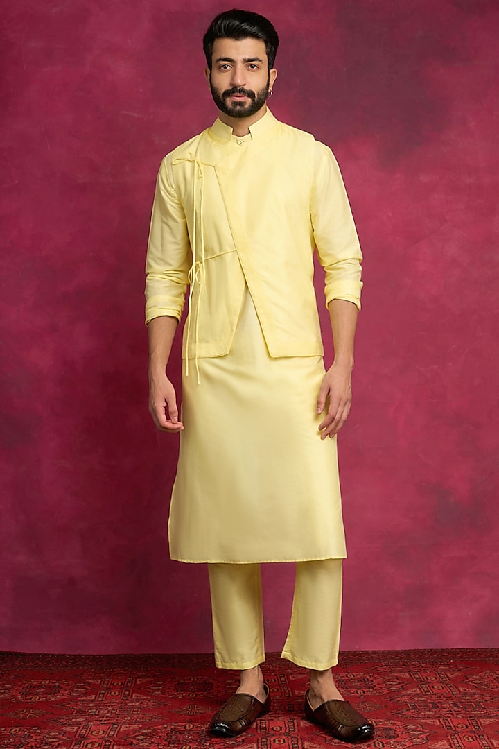 Yellow Cotton Viscose Bundi Jacket Set by ABHISHTI