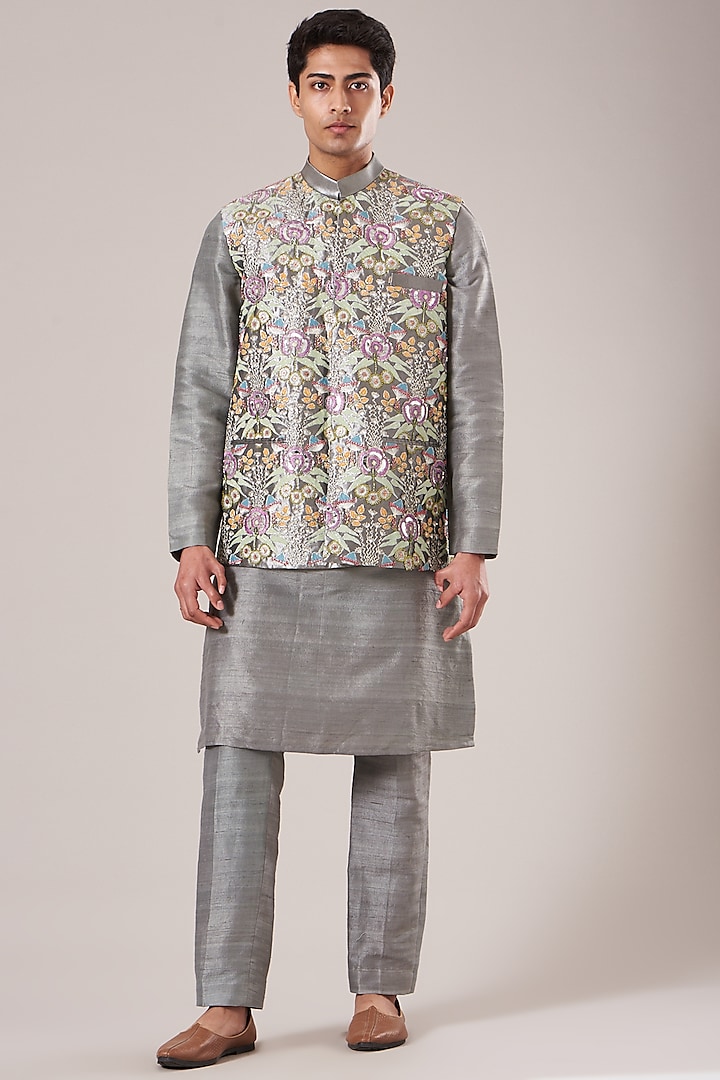 Grey Kurta Set With Embroidered Bundi Jacket by Aisha Rao Men