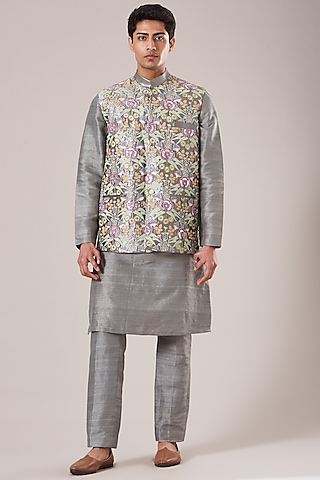 Grey Kurta Set With Embroidered Bundi Jacket by Aisha Rao Men