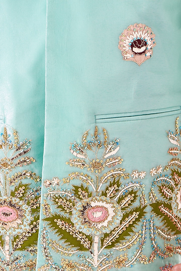 Blue Tissue Zardosi Embroidered Bundi Jacket Set by Aisha Rao Men at Pernia's Pop Up Shop