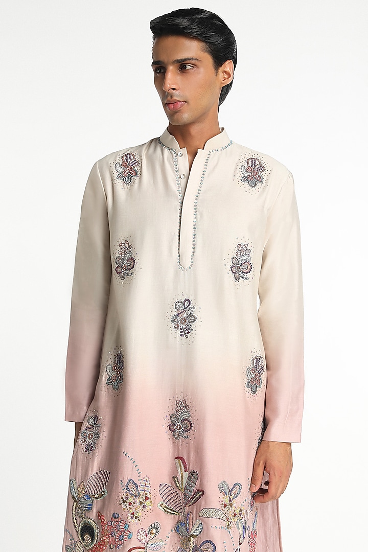 Ivory & Pink Chanderi Silk Embellished Ombre Kurta Set by Aisha Rao Men at Pernia's Pop Up Shop