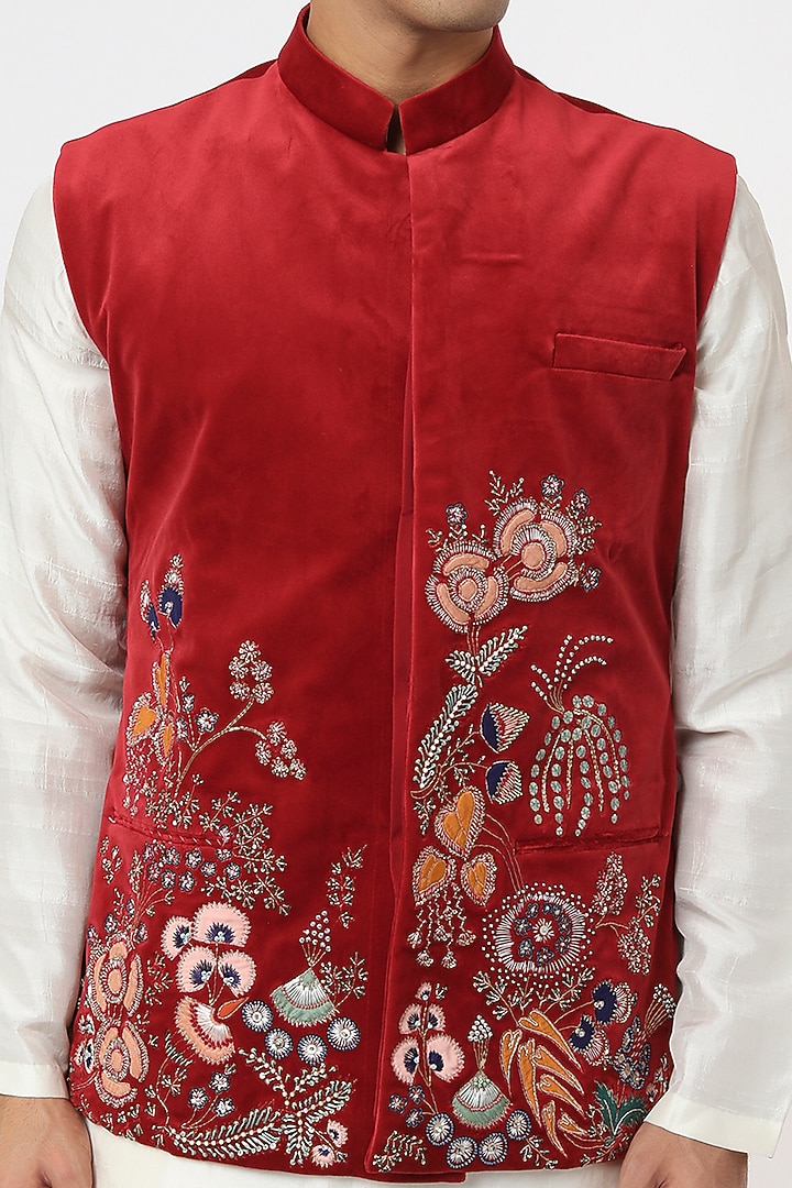 Red Velvet Bundi Jacket Set by Aisha Rao Men at Pernia's Pop Up Shop