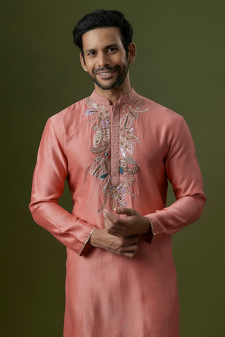 Old Rose Chanderi Silk Applique Embellished Kurta Set by Aisha Rao Men at Pernia's Pop Up Shop