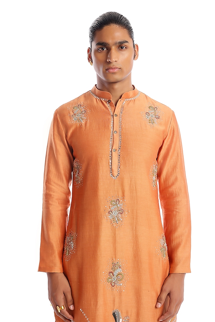 Persian Orange Chanderi Silk Applique Embellished Kurta Set by Aisha Rao Men at Pernia's Pop Up Shop