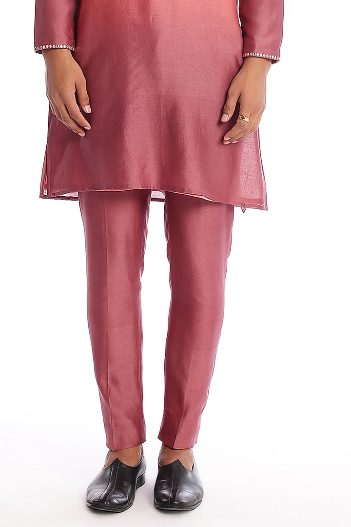 Old Rose & Mauve Ombre Chanderi Silk Applique Embellished Kurta Set by Aisha Rao Men at Pernia's Pop Up Shop