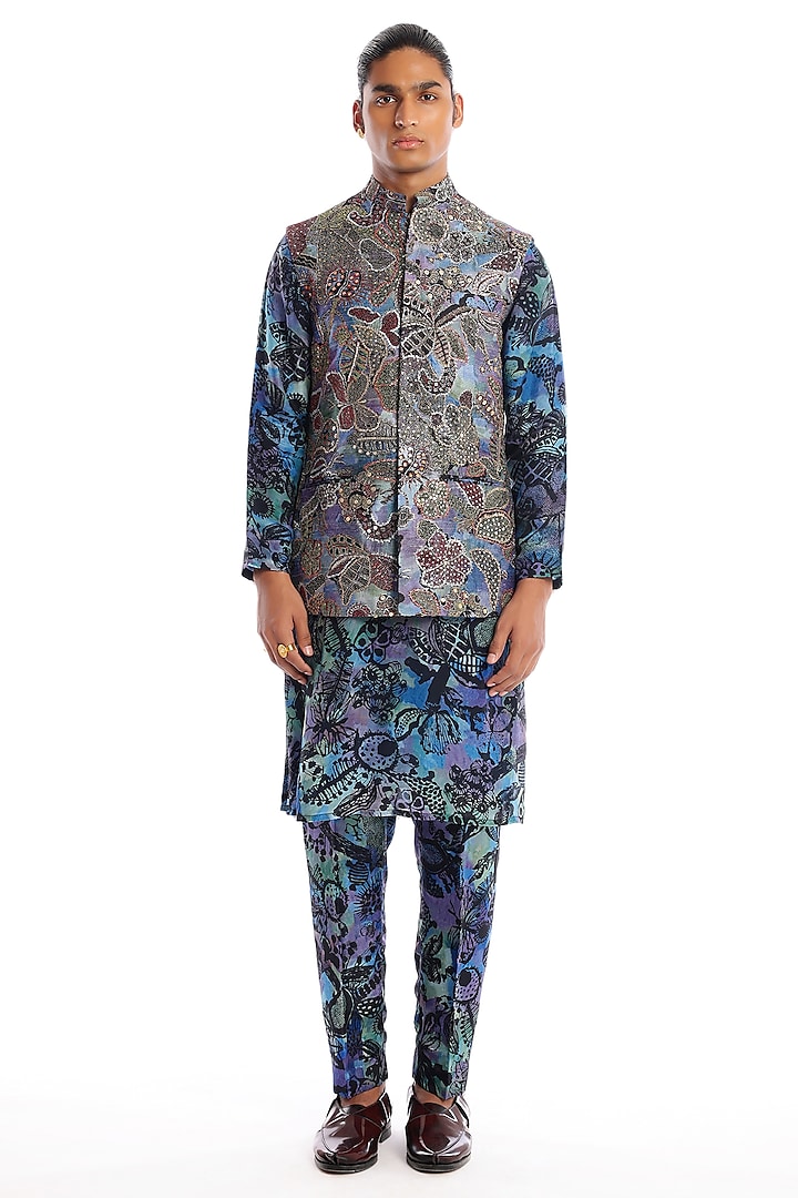 Spectrum blue Kora Dupion Printed & Embellished Bundi Jacket Set by Aisha Rao Men