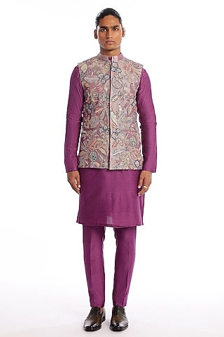 Byzantium Tissue Applique Embellished Bundi Jacket Set by Aisha Rao Men