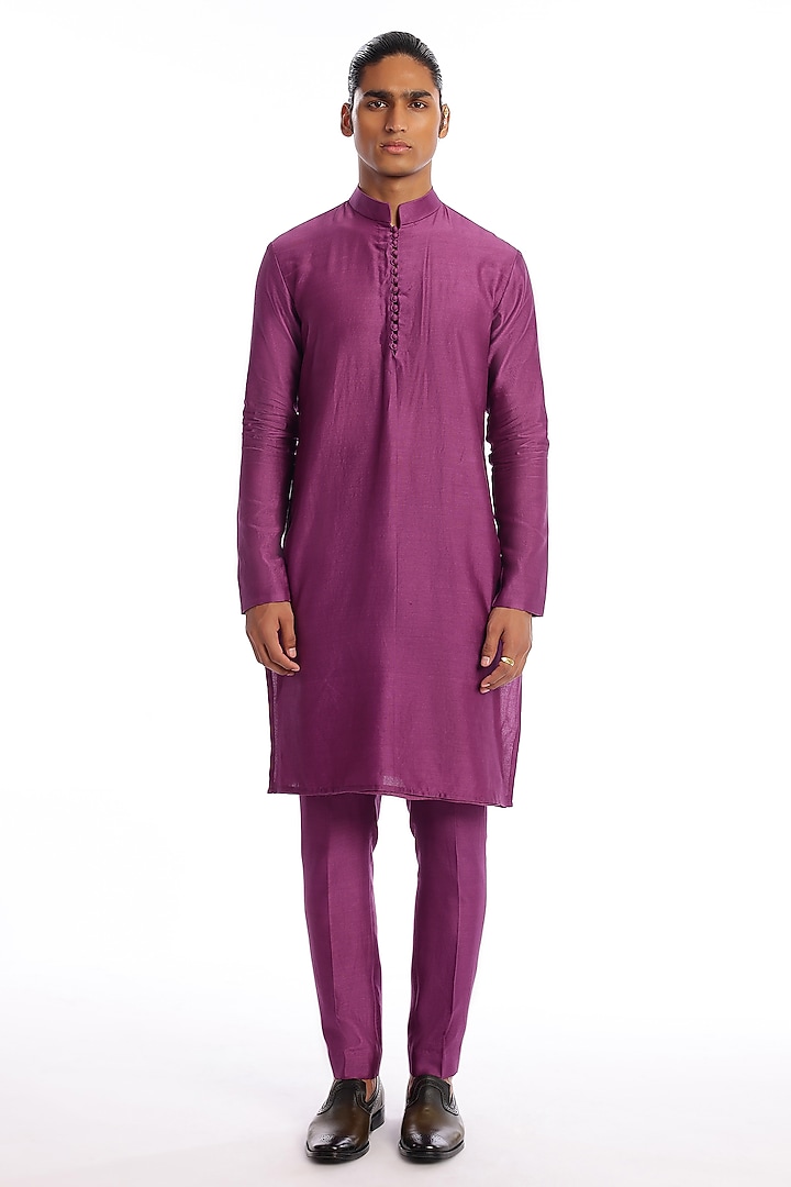 Byzantium Tissue Applique Embellished Bundi Jacket Set by Aisha Rao Men at Pernia's Pop Up Shop
