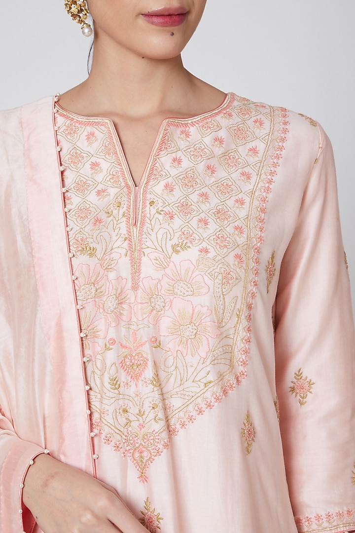 Blush Pink & Beige Embroidered Kurta Set by Anshikaa Jain at Pernia's Pop Up Shop