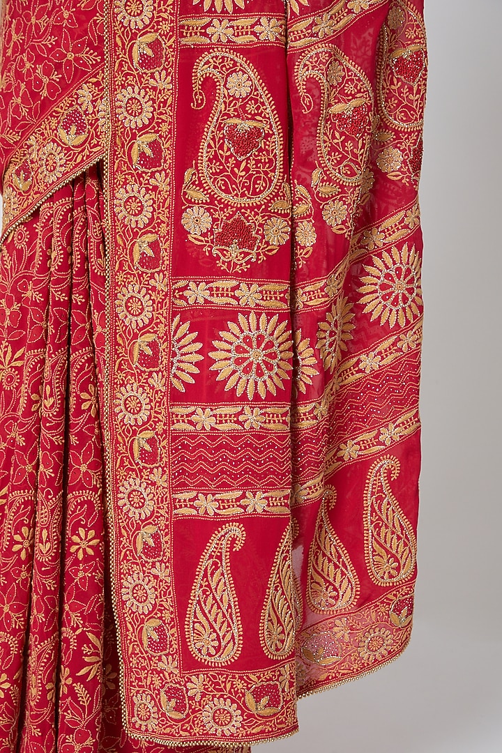Red Embroidered Reception Saree Set by Anshikaa Jain at Pernia's Pop Up Shop