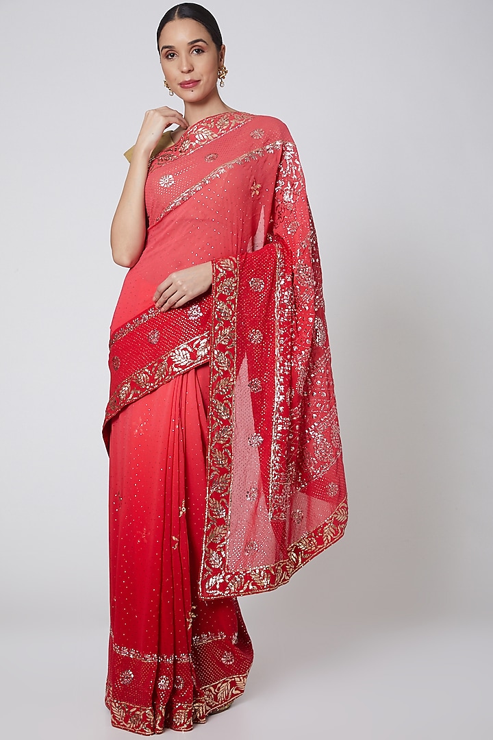 Red Mukaish Embroidered Saree Set by Anshikaa Jain