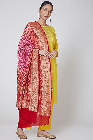 Yellow Embroidered Kurta Set by Anshikaa Jain
