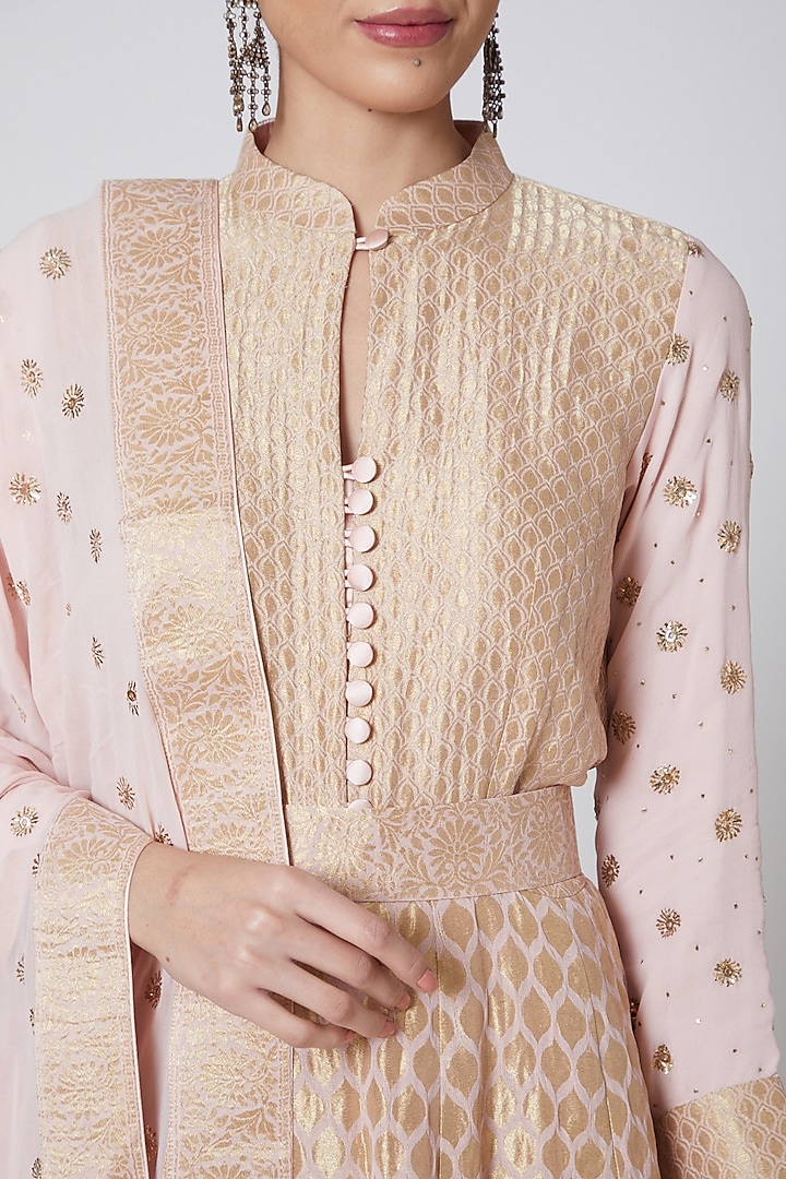 Copper Embroidered Bridal Anarkali Set by Anshikaa Jain at Pernia's Pop Up Shop