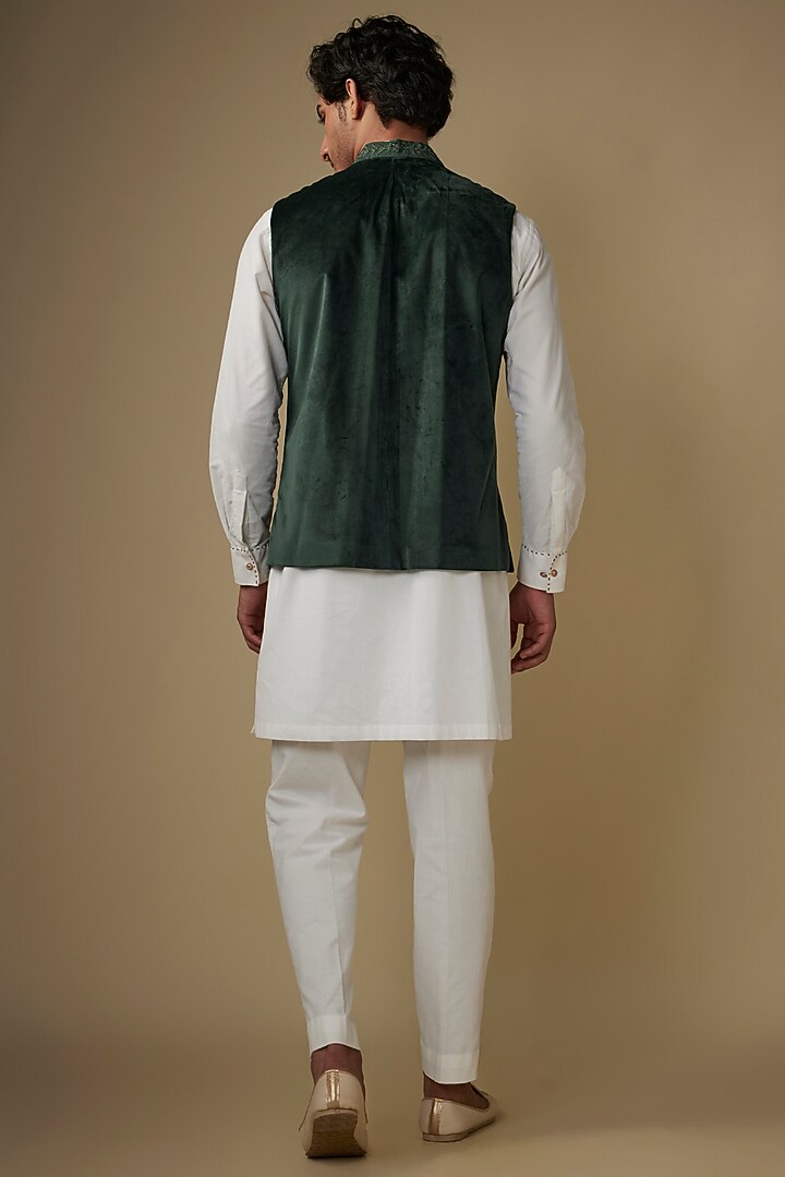 Green Corduroy Velvet Hand & Machine Embroidered Bundi Jacket Set by AJAY KMR at Pernia's Pop Up Shop
