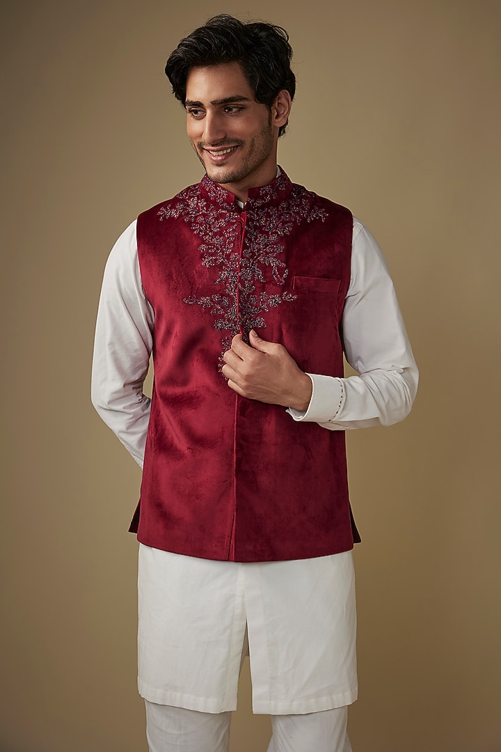 Maroon Corduroy Velvet Abstract Printed & Hand Embroidered Bundi Jacket Set by AJAY KMR at Pernia's Pop Up Shop