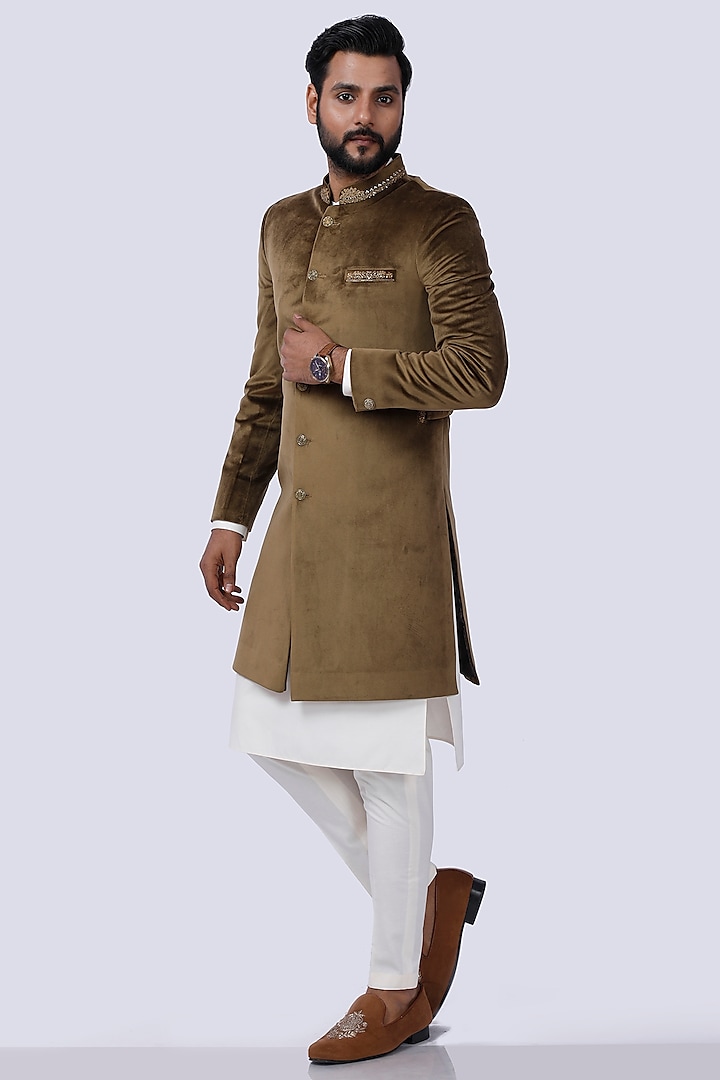 Gold Embroidered Sherwani Set by AJAY KMR