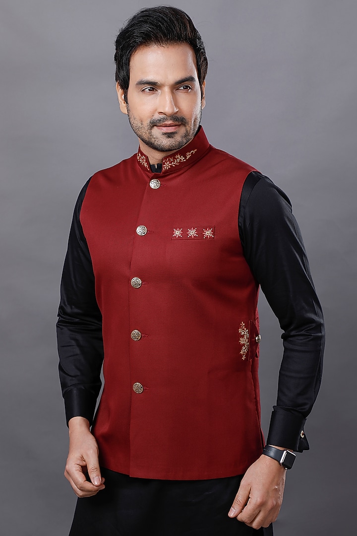 Red Suiting Zardosi Embroidered Nehru Jacket Set by AJAY KMR at Pernia's Pop Up Shop