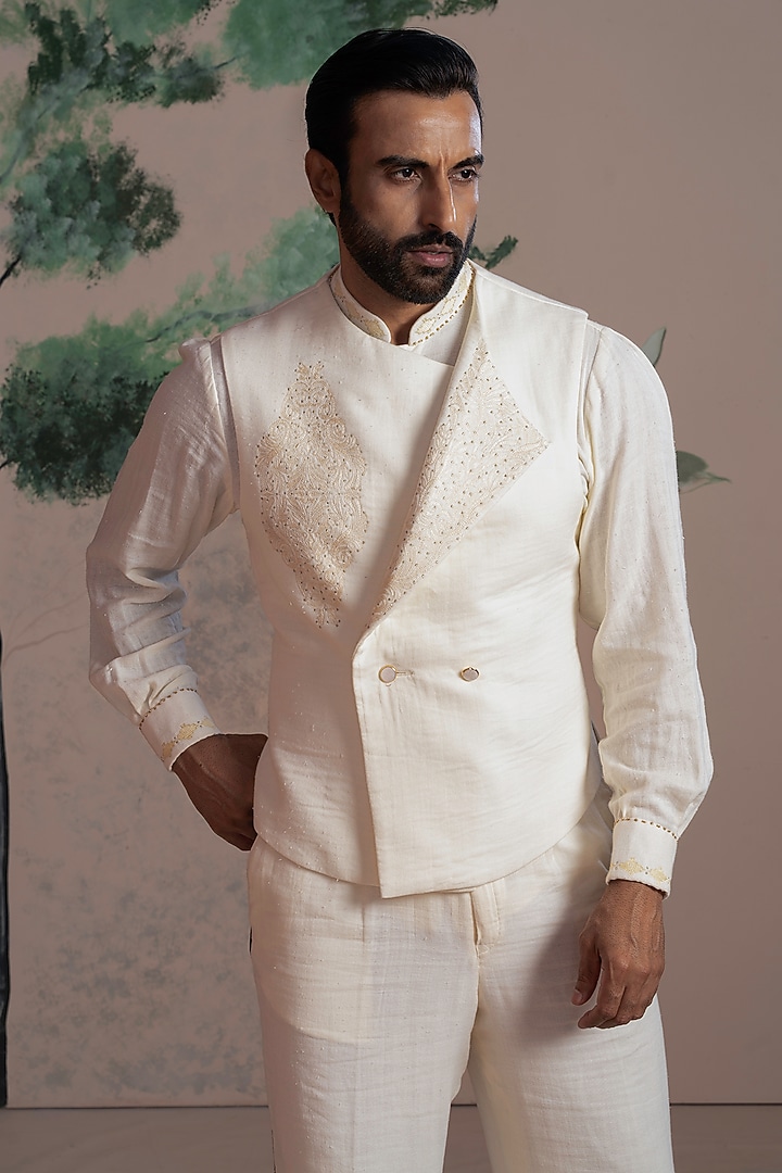 Ivory & White Cotton Double Muslin Embroidered Jacket Set by AJAY KMR at Pernia's Pop Up Shop
