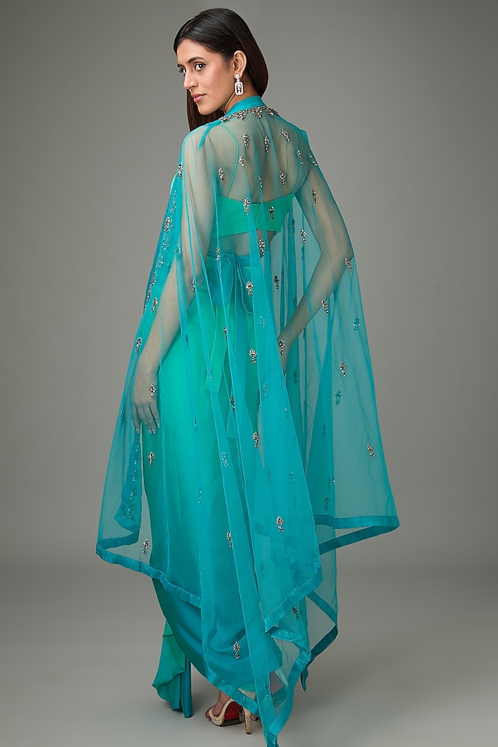 Green Tulle Embroidered Cape Set by Anjali Kanwar at Pernia's Pop Up Shop