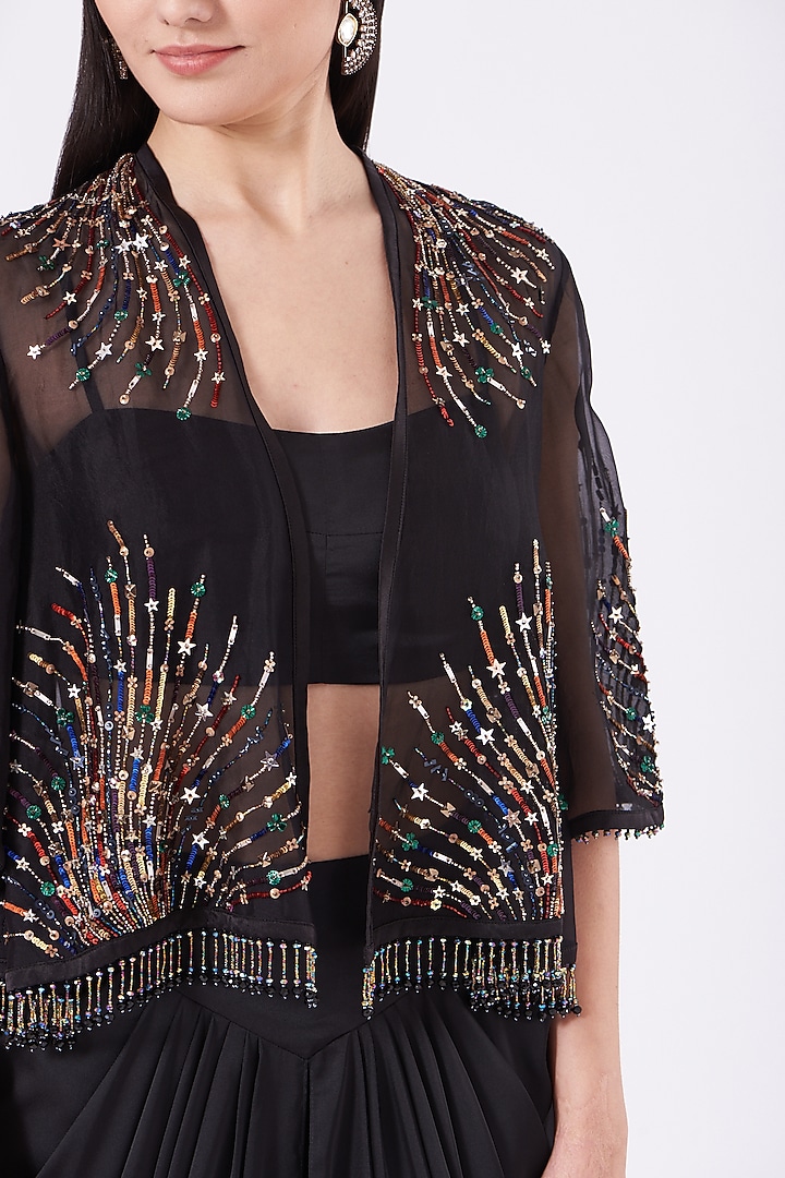 Black Embroidered Cape Set by Anjali Kanwar at Pernia's Pop Up Shop