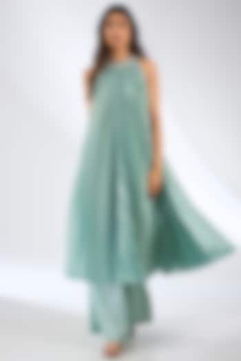 Green Foil Crepe Hand Embroidered Tunic Set by Anjali Kanwar at Pernia's Pop Up Shop