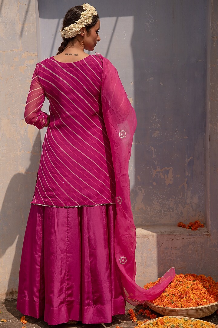 Purple Georgette Machine Embroidered Leheriya Kurta Set by Apeksha Jain Label at Pernia's Pop Up Shop