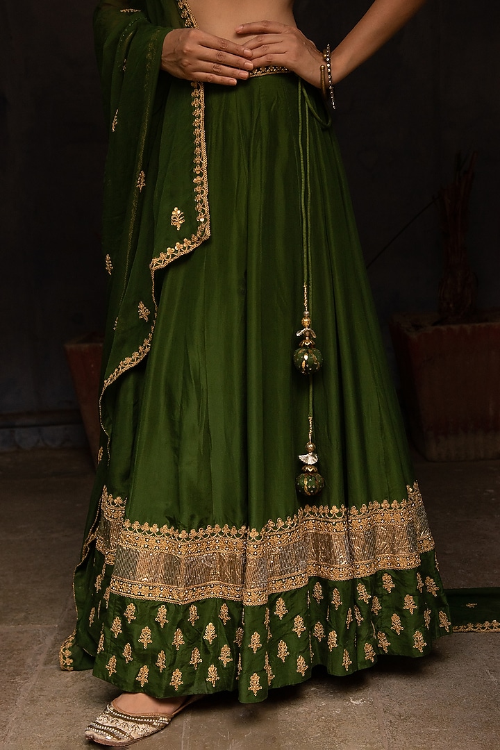 Leaf Green Silk Gota Patti Wedding Lehenga Set by Apeksha Jain Label at Pernia's Pop Up Shop