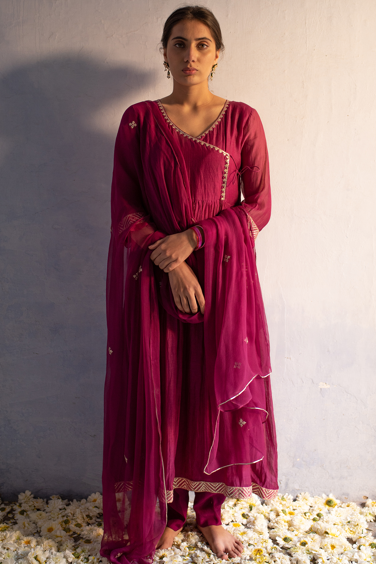 Purple Chanderi Aari Hand Embroidered Kurta Set by Apeksha Jain Label at Pernia's Pop Up Shop