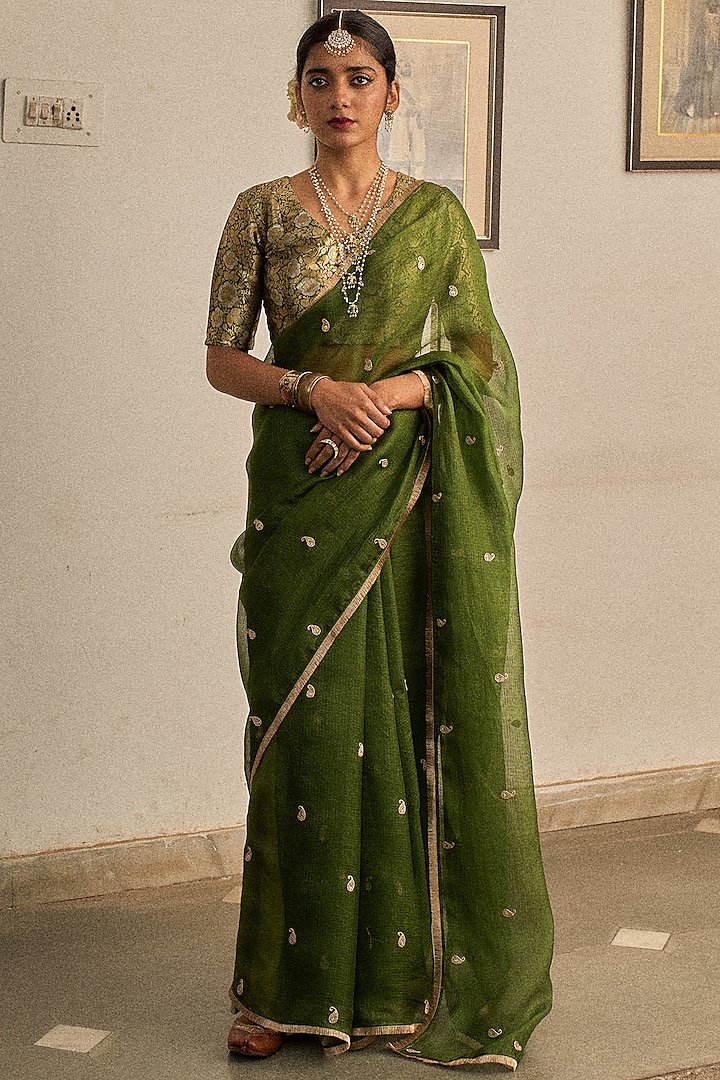 Green Kota Silk Marori & Kiran Lace Hand Embroidered Saree Set by Apeksha Jain Label at Pernia's Pop Up Shop