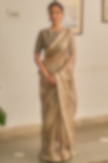 Grey Kota Silk Gota Patti Hand Embroidered Saree Set by Apeksha Jain Label at Pernia's Pop Up Shop