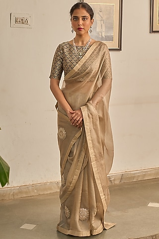 Grey Kota Silk Gota Patti Hand Embroidered Saree Set by Apeksha Jain Label