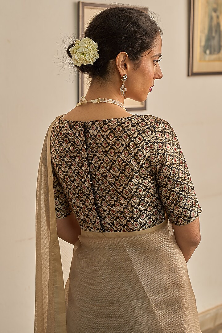 Grey Kota Silk Gota Patti Hand Embroidered Party Wear Saree Set by Apeksha Jain Label at Pernia's Pop Up Shop