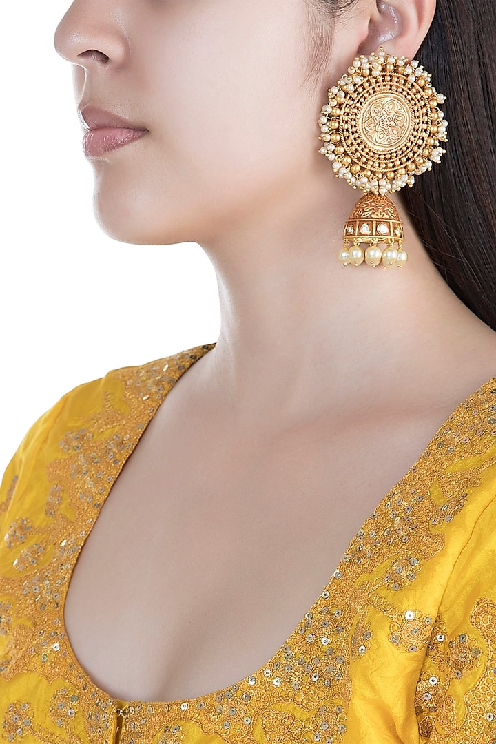 Gold Finish Kundan & Pearls Carved Jhumka Earrings by Anjali Jain Jewellery