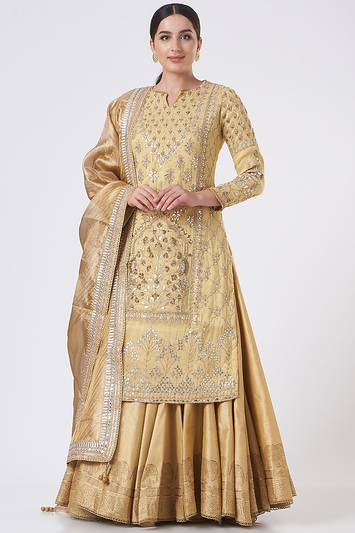 Yellow Hand Embroidered & Printed Wedding Lehenga Set by Anjali Jain at Pernia's Pop Up Shop