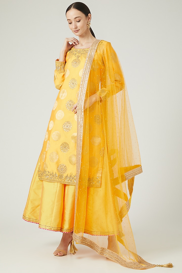 Yellow Brocade Embroidered Kurta Set by Anjali Jain