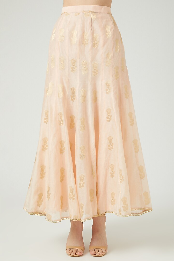 Pink Hand Embroidered Kurta Set by Anjali Jain at Pernia's Pop Up Shop