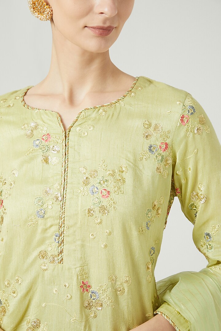 Pistachio Green Embroidered Kurta Set by Anjali Jain at Pernia's Pop Up Shop