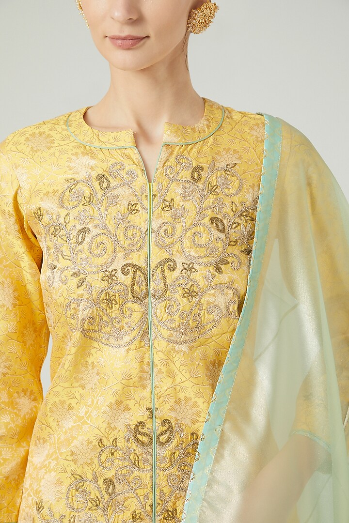 Yellow Brocade Embroidered Kurta Set by Anjali Jain at Pernia's Pop Up Shop