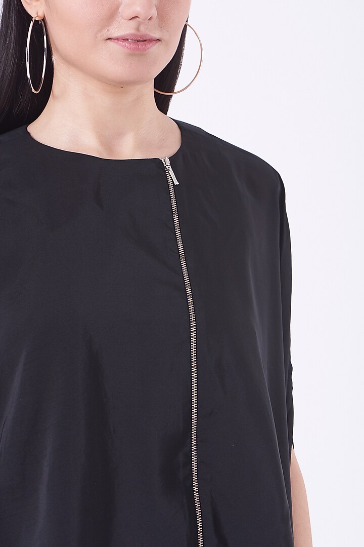 Black Kimono Top by Rishta by Arjun Saluja at Pernia's Pop Up Shop